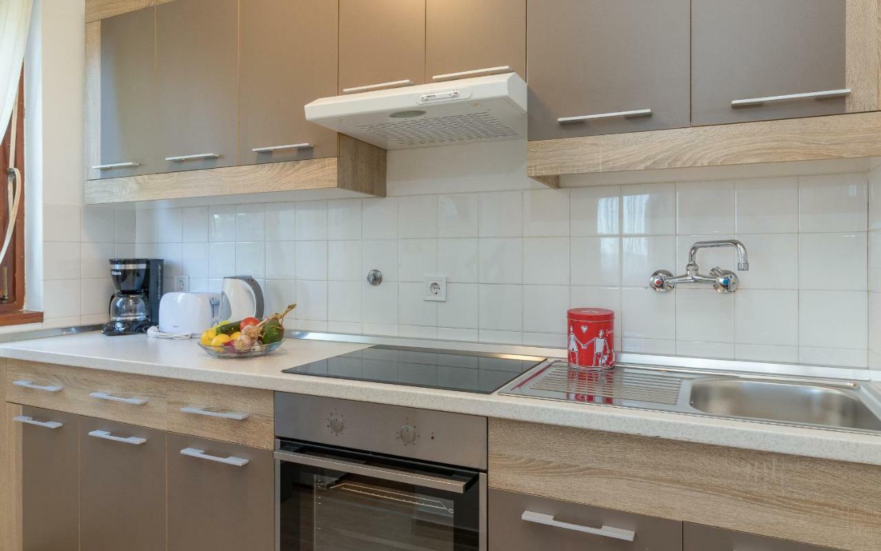Apartment Maestral プーラ エクステリア 写真